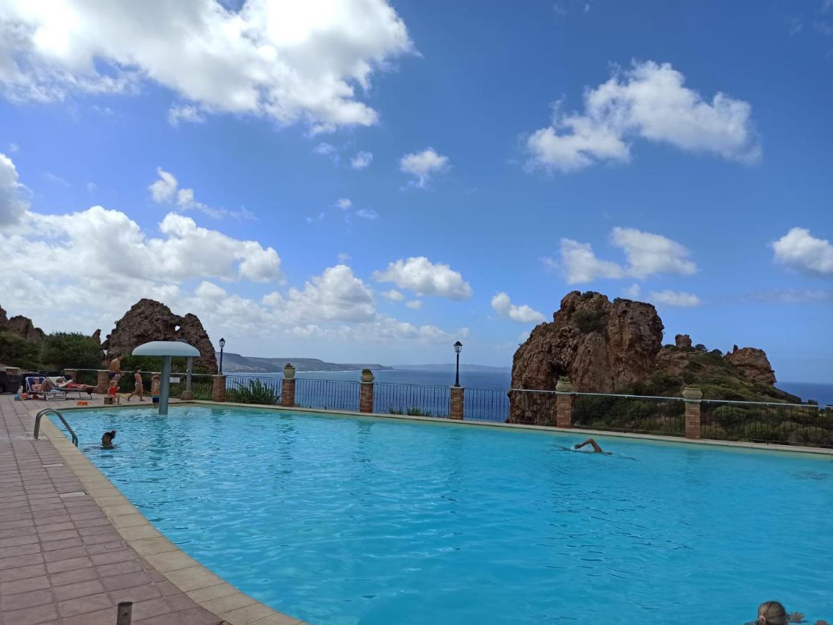 West Holiday Nebida Bagian luar foto